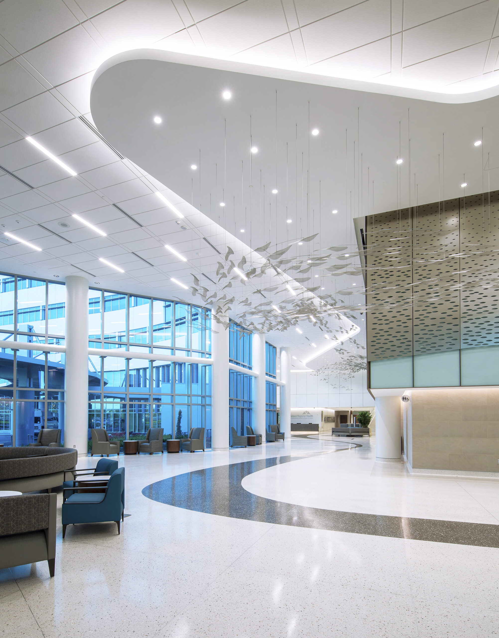 LRHPavilionIntLobby92